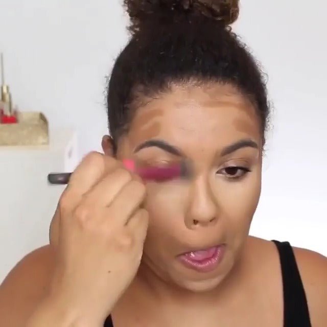wet n wild MegaGlo Makeup Stick, Buildable Color, Versatile Use, Cruelty-Free & Vegan - Pink Floral Majority - Morena Vogue