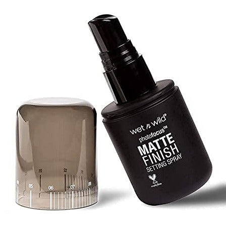 wet n wild Setting Spray Photo Focus Matte Finish Spray for Makeup | Long Lasting | Vegan | Cruelty Free Makeup Primer - Morena Vogue